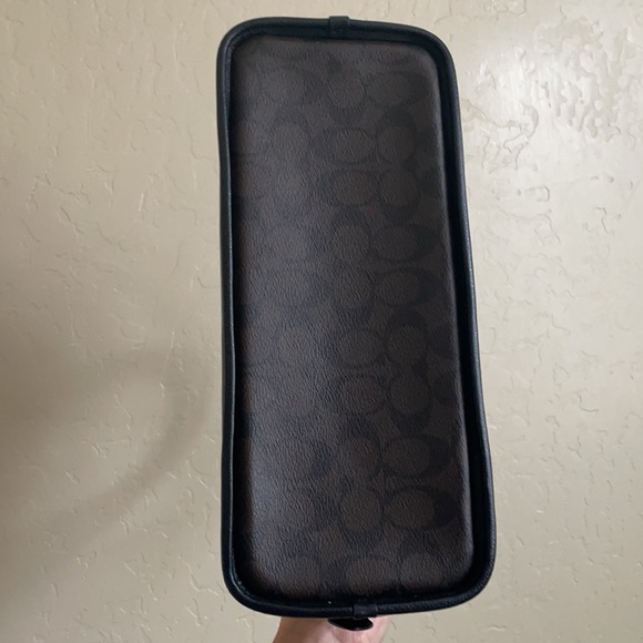 COACH Bag - Picture 10 of 10